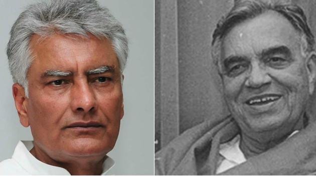 Punjab Congress chief Sunil Jakhar (Left) and his father Balram Jakhar (Right)(HT Pho)