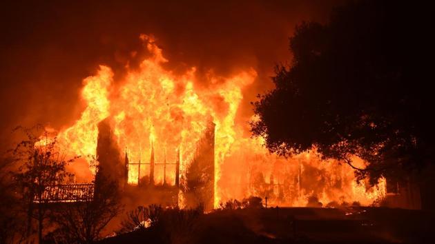 The main building at Paras Vinyards burns in the Mount Veeder area of Napa in California on October 10, 2017. (AFP Photo)