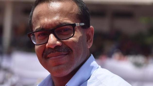 Earlier, Kumar had, on his own accord, given permission to the company in question, which has tax dues worth Rs 30 crore, to dig roads in the city.(HT FILE PHOTO)