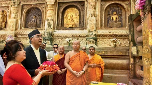 Nepalese Prime Minister Sher Bahadur Deuba met Maoist chairman Pushpa Kamal Dahal Prachanda and informed him that he is going to remove the duties of the Maoist ministers if they do not put in their papers. (PTI) Nepalese Prime Minister Sher Bahadur Deuba met Maoist chairman Pushpa Kamal Dahal Prachanda and informed him that he is going to remove the duties of the Maoist ministers if they do not put in their papers. (PTI)