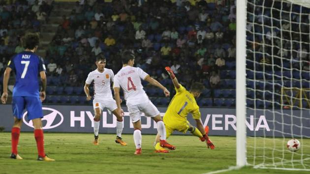 Spain defeated France 2-1 thanks to a late goal by Abel Ruiz. (AP) Spain defeated France 2-1 thanks to a late goal by Abel Ruiz. (AP)