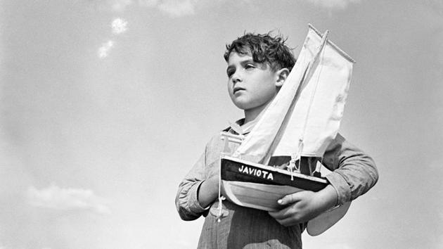 From the series, ‘Mari?eiros,’ where Suárez photographed the Galician fishing and peasant community using cinematic, low-angle portraits.(José Suárez)