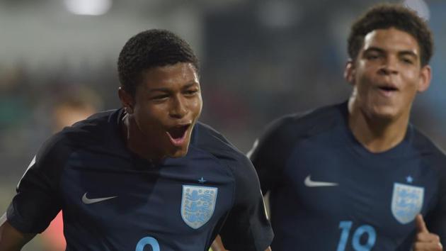 Rhian Brewster (L) of England scored a hattrick as England defeat USA in the FIFA U-17 World Cup quarterfinal. (AFP)