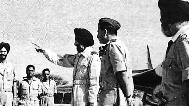 With the first article. Caption – ‘Air Chief Marshal Arjan Singh on one of his unheralded visits to airbases in the wake of the 1965 war.(Bharat-Rakshak.Com)