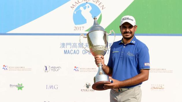 Gaganjeet Bhullar of India poses with his trophy after winning the Macao Open 2017 at the Macau Golf and Country Club in Macau. (AFP) Gaganjeet Bhullar of India poses with his trophy after winning the Macao Open 2017 at the Macau Golf and Country Club in Macau. (AFP)