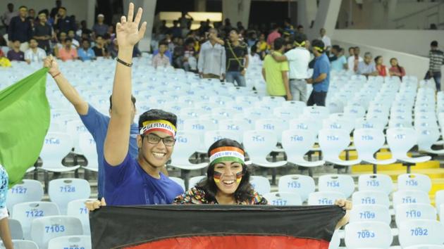 The high-voltage quarter-final was attended by a record 66, 413 fans. (Samir Jana/HT PHOTO) The high-voltage quarter-final was attended by a record 66, 413 fans. (Samir Jana/HT PHOTO)