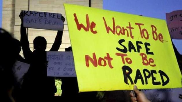 People protest in New Delhi demanding strong action against those involved in a rape case.(HT)