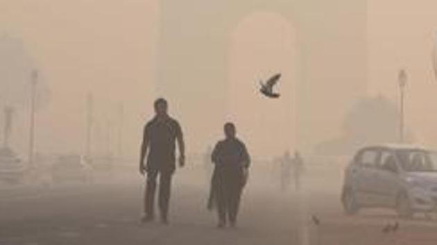 The Environment Pollution (Prevention & Control) Authority (EPCA) had demanded prohibition on polluting industrial fuels.(Arvind Yadav/HT PHOTO) The Environment Pollution (Prevention & Control) Authority (EPCA) had demanded prohibition on polluting industrial fuels.(Arvind Yadav/HT PHOTO)