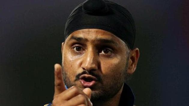Harbhajan Singh made some strong comments against ex-cop Sanjiv Bhatt’s post on Indian cricket team players’ religion. (Hindustan Times)