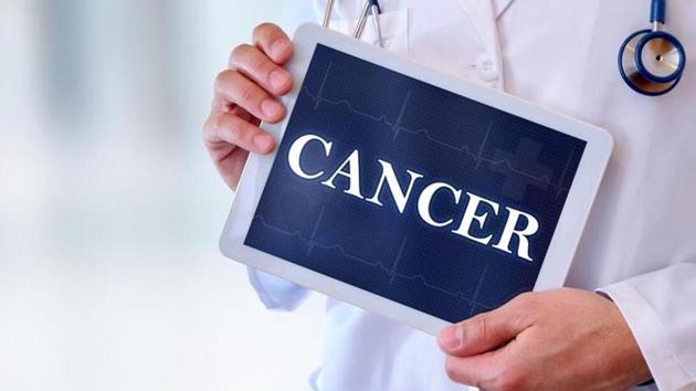 The self-stopping nanoparticles developed by researchers from the University of Surrey in the UK could soon be used as part of hyperthermic-thermotherapy to treat patients with cancer, researchers said.(Shutterstock)