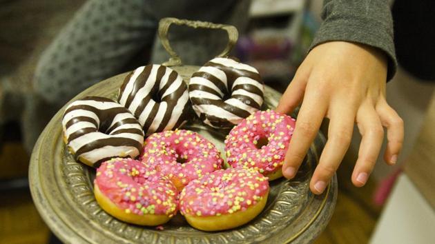 School food environments play a leading role in the appearance of cavities in kids aged eight to 10. (Shutterstock) School food environments play a leading role in the appearance of cavities in kids aged eight to 10. (Shutterstock)