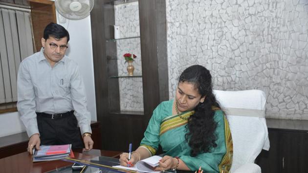 The Ghaziabad district magistrate, Ritu Maheshwari, took over as the vice-chairperson of GDA on Thursday. (Sakib Ali/HT Photo) The Ghaziabad district magistrate, Ritu Maheshwari, took over as the vice-chairperson of GDA on Thursday. (Sakib Ali/HT Photo)