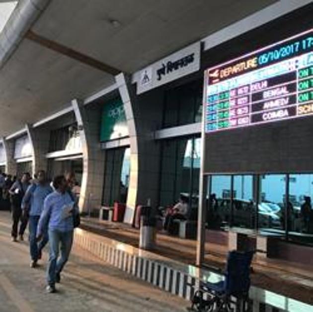 Announcements at Pune Airport for flight arrivals and departures would be stopped to reduce noise pollution at the terminal. (HT File Photo) Announcements at Pune Airport for flight arrivals and departures would be stopped to reduce noise pollution at the terminal. (HT File Photo)