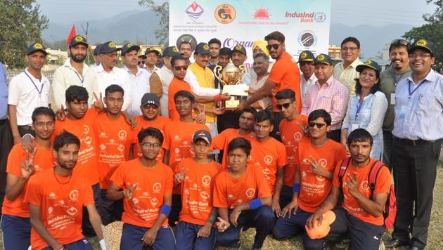 Champions Haryana pose with the shield. (Vinay s Kumar/HT Photo) Champions Haryana pose with the shield. (Vinay s Kumar/HT Photo)