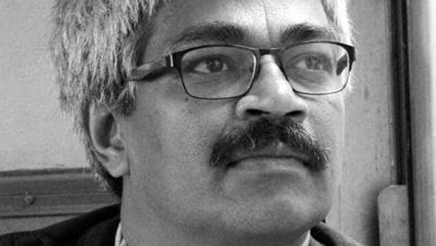 Chhattisgarh police arrested journalist Vinod Verma (pictured here) from Indirapuram in the National capital region (NCR) for allegedly trying to blackmail a minister with a sex CD.(Vinod Verma/Twitter) Chhattisgarh police arrested journalist Vinod Verma (pictured here) from Indirapuram in the National capital region (NCR) for allegedly trying to blackmail a minister with a sex CD.(Vinod Verma/Twitter)