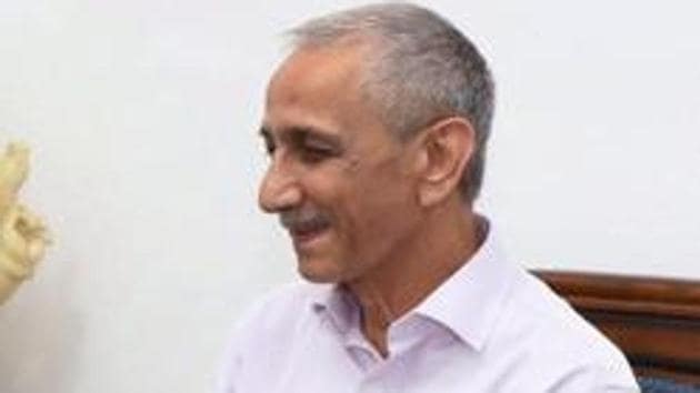 Interestingly, the Indian government announced the appointment of Dineshwar Sharma as the interlocutor a day ahead of the US Secretary of State, Rex Tillerson’s visit to India and Pakistan.(PTI)