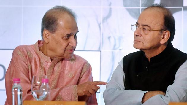 Union minister Arun Jaitley with Bajaj group chairman Rahul Bajaj during the 40th Jamnalal Bajaj foundation award in Mumbai on Saturday. (PTI) Union minister Arun Jaitley with Bajaj group chairman Rahul Bajaj during the 40th Jamnalal Bajaj foundation award in Mumbai on Saturday. (PTI)