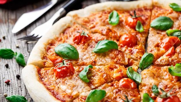 The best pizzeria outside Italy is said to be found in Paris’s Montmartre neighborhood, not far from the Sacre-Coeur Basilica (pic for representation purpose only).(Shutterstock)