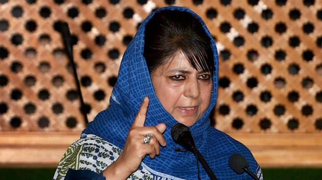 Jammu and Kashmir chief minister Mehbooba Mufti.(PTI Photo) Jammu and Kashmir chief minister Mehbooba Mufti.(PTI Photo)