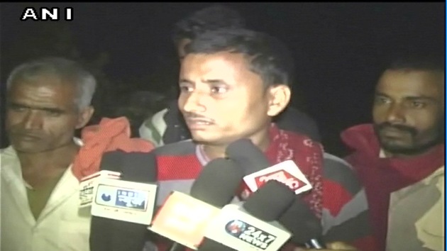 The father of the five-year-old boy who was killed after he was hit by a car in Uttar Pradesh cabinet minister Om Prakash Rajbhar ‘s cavalcade near Gonda speaking to reporters.(ANI)