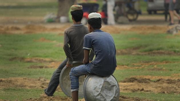 There are no national figures on the number of people in slavery in India, but the Ministry of Labour and Employment recently announced plans to identify, rescue and help over 18 million bonded labourers by 2030. (Burhaan Kinu/HT File Photo) There are no national figures on the number of people in slavery in India, but the Ministry of Labour and Employment recently announced plans to identify, rescue and help over 18 million bonded labourers by 2030. (Burhaan Kinu/HT File Photo)