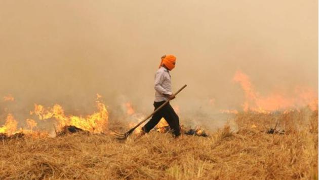 Sources in the Punjab Pollution Control Board (PPCB) said the AQI is expected to reach 500 in the coming week as it did last year. (HT File) Sources in the Punjab Pollution Control Board (PPCB) said the AQI is expected to reach 500 in the coming week as it did last year. (HT File)