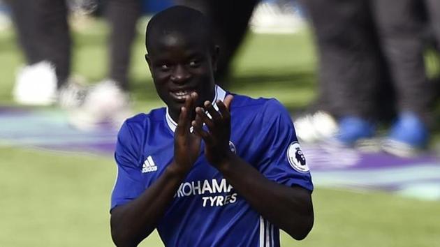 Chelsea's N'Golo Kante applauds fans as he celebrates winning the Premier League Reuters / Hannah McKay/ Livepic/ Files (Reuters) Chelsea's N'Golo Kante applauds fans as he celebrates winning the Premier League Reuters / Hannah McKay/ Livepic/ Files (Reuters)