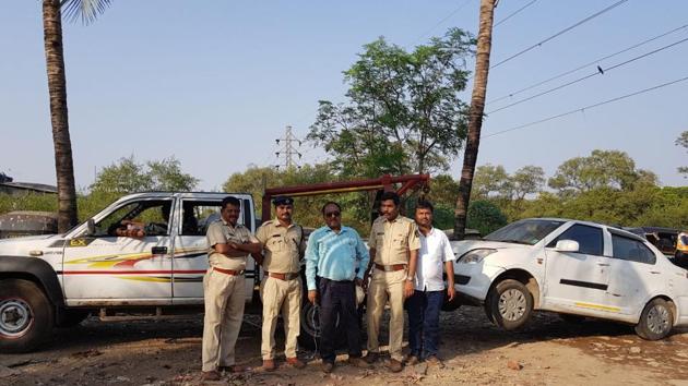 The Mumbai Mangrove Conservation Unit seized vehicles on Wednesday. (HT) The Mumbai Mangrove Conservation Unit seized vehicles on Wednesday. (HT)