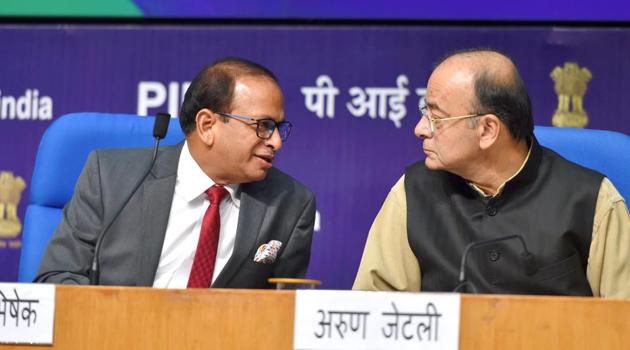 Union Minister of Finance and Corporate Affairs, Arun Jaitley with DIPP Secretary Ramesh Abhishek at a press conference on India’s ranking in the World Bank’s Ease of Doing Business Report 2018, in New Delhi on Tuesday.(PTI)