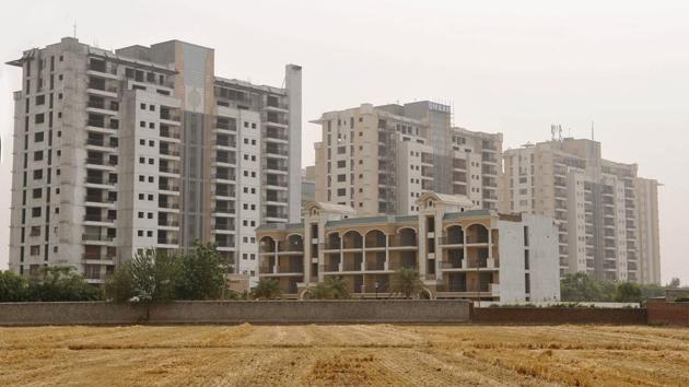 Apartments under construction in Ludhiana. The West Bengal government has approved a cheap housing scheme that will help shanty dwellers. (HT file photo / Representative) Apartments under construction in Ludhiana. The West Bengal government has approved a cheap housing scheme that will help shanty dwellers. (HT file photo / Representative)