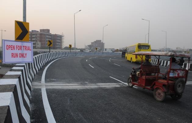 The elevated road is aimed at reducing congestion on the busy junction. (Parveen Kumar/HT PHOTO) The elevated road is aimed at reducing congestion on the busy junction. (Parveen Kumar/HT PHOTO)