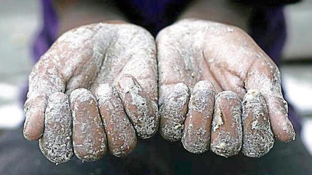 Hundreds of minors ,mostly girls, from villages of Jharkhand, Bihar and Chhattisgarh are trafficked to Delhi and employed as domestic help. (HT FILE) Hundreds of minors ,mostly girls, from villages of Jharkhand, Bihar and Chhattisgarh are trafficked to Delhi and employed as domestic help. (HT FILE)