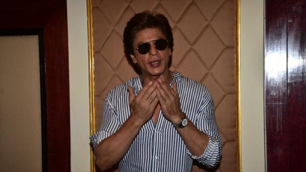 Shah Rukh Khan at an event to celebrate the 21 years of TV show Aap Ki Adalat in Delhi. Shah Rukh Khan at an event to celebrate the 21 years of TV show Aap Ki Adalat in Delhi.