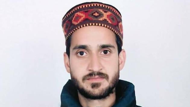 Lokender Loki, 29, represents CPM from Anni constituency. Loki shot into limelight when he was elected vice-president of the Himachal Pradesh University Students’ Council in 2011. Loki made his electoral debut in the 2015 panchayat elections, when he won as zila parishad member from Anni. He has a loyal team of young volunteers who generate funds for him through the public and also via social media. (ht photo)