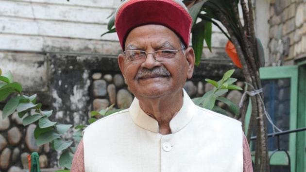 Former Union minister Sukh Ram at his residence in Mandi on Thursday. (Anil Dayal/HT) Former Union minister Sukh Ram at his residence in Mandi on Thursday. (Anil Dayal/HT)