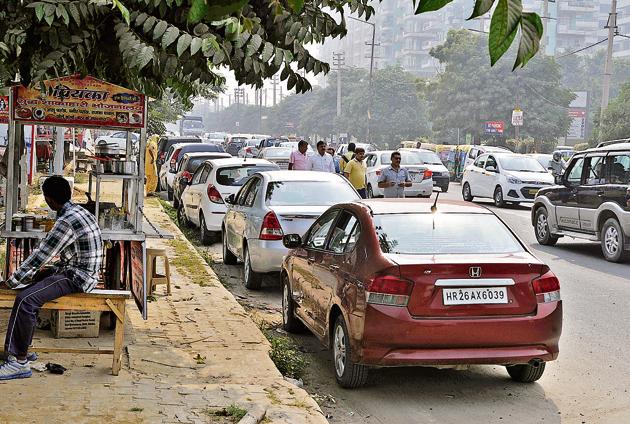 Unauthorised parking outside key city installations has been the bugbear of residents. (Parveen Kumar/HT FILE) Unauthorised parking outside key city installations has been the bugbear of residents. (Parveen Kumar/HT FILE)
