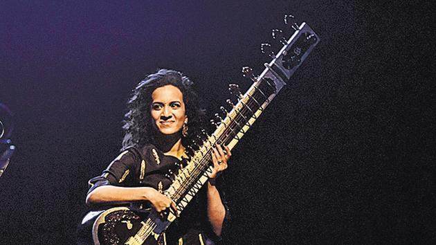 Anoushka Shankar at Shanmukhananda Hall in Mubai on Sunday. (Kunal Patil/HT) Anoushka Shankar at Shanmukhananda Hall in Mubai on Sunday. (Kunal Patil/HT)