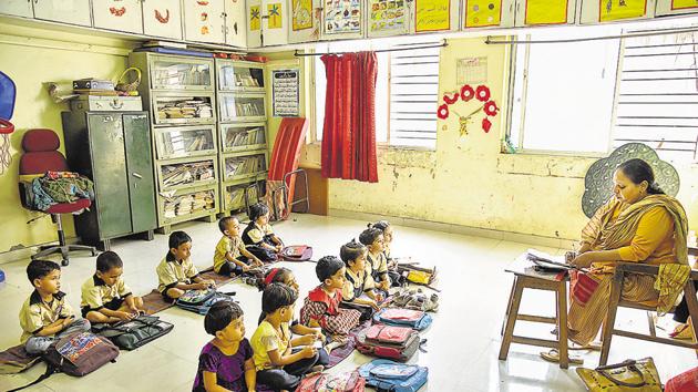 According to the survey published in 2015-16, most public schools in Pune district have more number of girls compared to boys. The situation, as per the survey, is exactly the opposite in private schools where boys are in majority compared to girls.(HT PHOTO)