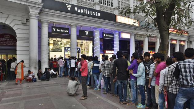 While the capital dealt with its own queue woes, people in remote areas complained that the ATMs were not refilled one day after the demonetisation drive was announced by PM Modi. (Sanjeev Verma / HT Photo) While the capital dealt with its own queue woes, people in remote areas complained that the ATMs were not refilled one day after the demonetisation drive was announced by PM Modi. (Sanjeev Verma / HT Photo)