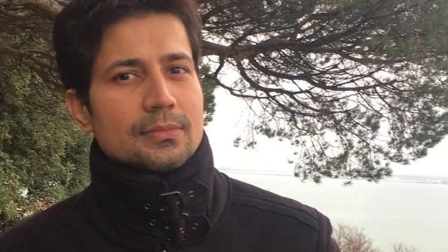 Sumeet Vyas was recently seen with Kalki Koechlin in Ribbon. Sumeet Vyas was recently seen with Kalki Koechlin in Ribbon.