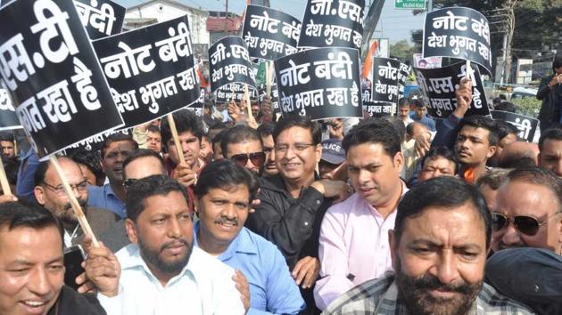 Led by PCC chief Pritam Singh, Congress leaders and workers participated in large numbers in a march which began from the state party office on Rajpur road and concluded at Rajiv complex. (VINAY S KUMAR/HT PHOTO) Led by PCC chief Pritam Singh, Congress leaders and workers participated in large numbers in a march which began from the state party office on Rajpur road and concluded at Rajiv complex. (VINAY S KUMAR/HT PHOTO)