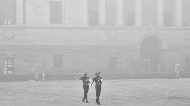 Belgium’s King Philippe and Queen Mathilde were accorded a ceremonial reception at New Delhi’s Rashtrapati Bhavan, with smog adding to the official welcome. (Sonu Mehta / HT Photo) Belgium’s King Philippe and Queen Mathilde were accorded a ceremonial reception at New Delhi’s Rashtrapati Bhavan, with smog adding to the official welcome. (Sonu Mehta / HT Photo)