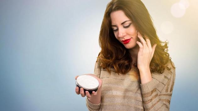 Use your phone while you’re in the store to compare prices and read reviews of beauty products. (Shutterstock) Use your phone while you’re in the store to compare prices and read reviews of beauty products. (Shutterstock)