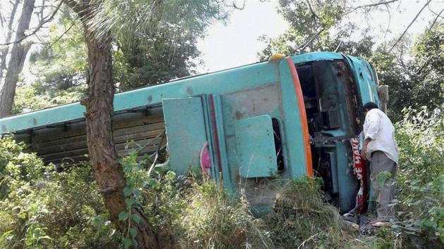 A bus fell into a ravine while it was passing through a slope in Punjab province in Pakistan on Wednesday night. (PTI File Photo/Representative image) A bus fell into a ravine while it was passing through a slope in Punjab province in Pakistan on Wednesday night. (PTI File Photo/Representative image)