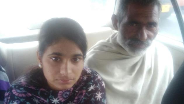 Reena Kaur, 21, was flown back from the Gulf nation and arrived in Delhi on Friday morning. (HT Photo) Reena Kaur, 21, was flown back from the Gulf nation and arrived in Delhi on Friday morning. (HT Photo)