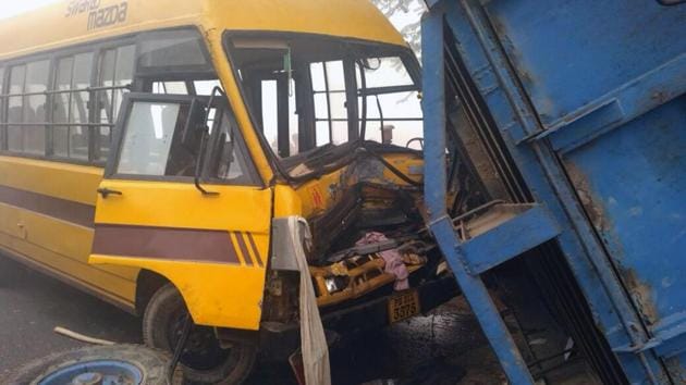 Smog effect: 4 children among seven injured as school bus hits tractor ...