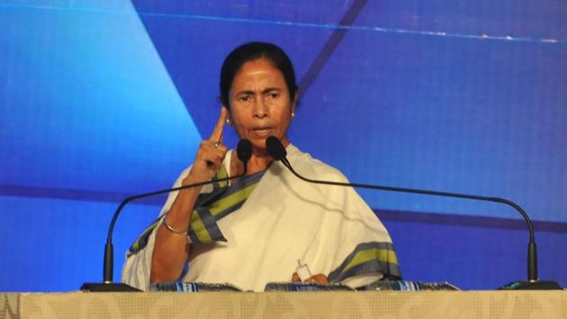 West Bengal chief minister Mamata Banerjee addresses the gathering during the inauguration of the 23rd Kolkata International Film Festival in Kolkata on Friday.(IANS)