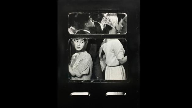 ‘Subway, Tokyo,’ 1961 is part of the book ‘Tokyo’ by William Klein. Klein was known to have been a significant innovator in the history and design of the photo book. (© William Klein / GALLERY FIFTY ONE) ‘Subway, Tokyo,’ 1961 is part of the book ‘Tokyo’ by William Klein. Klein was known to have been a significant innovator in the history and design of the photo book. (© William Klein / GALLERY FIFTY ONE)