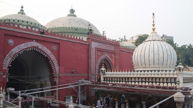 The dargah of Sufi saint Hazrat Nizamuddin Auliya in Delhi.(Shivam Saxena/Hindustan Times)