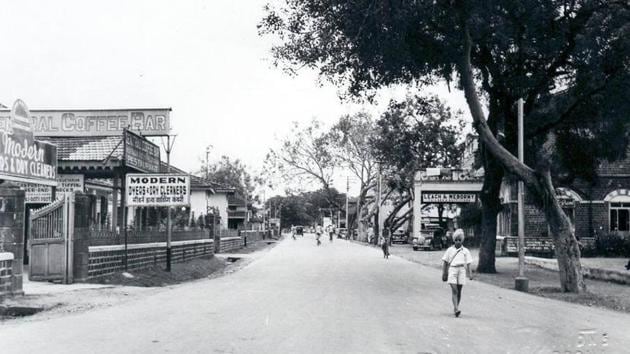 A man walks through East Street in the 1960s when traffic was not a matter of concern. (HT PHOTO) A man walks through East Street in the 1960s when traffic was not a matter of concern. (HT PHOTO)